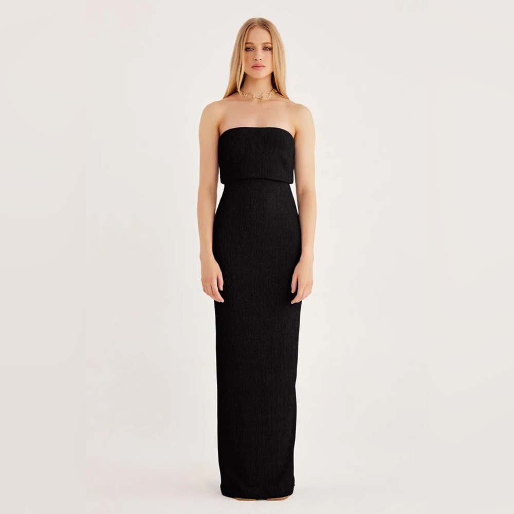 NWT Rumer Tucker Maxi Dress Black